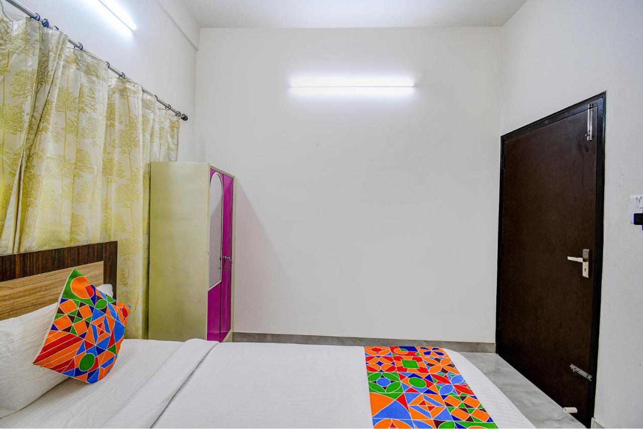 Fabexpress Moon Residency Hotel Kolkata Exterior photo