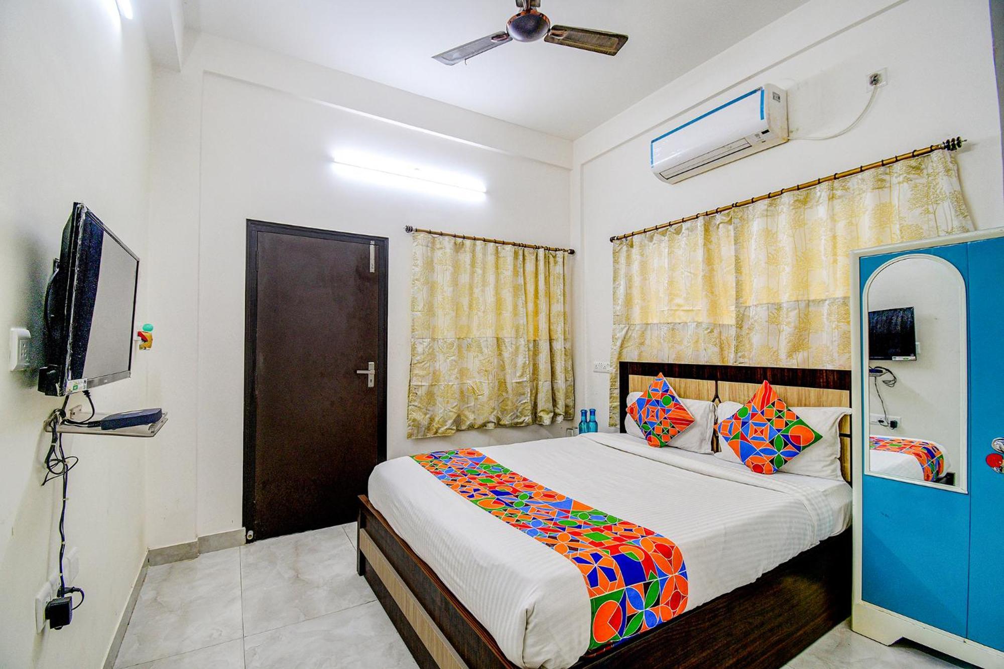 Fabexpress Moon Residency Hotel Kolkata Exterior photo